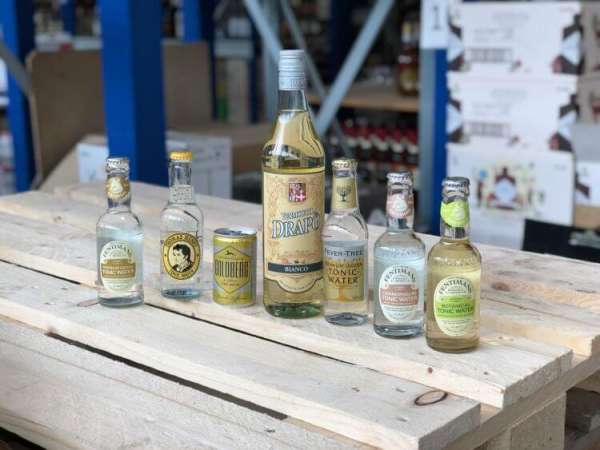 Wermut mit Tonic Test