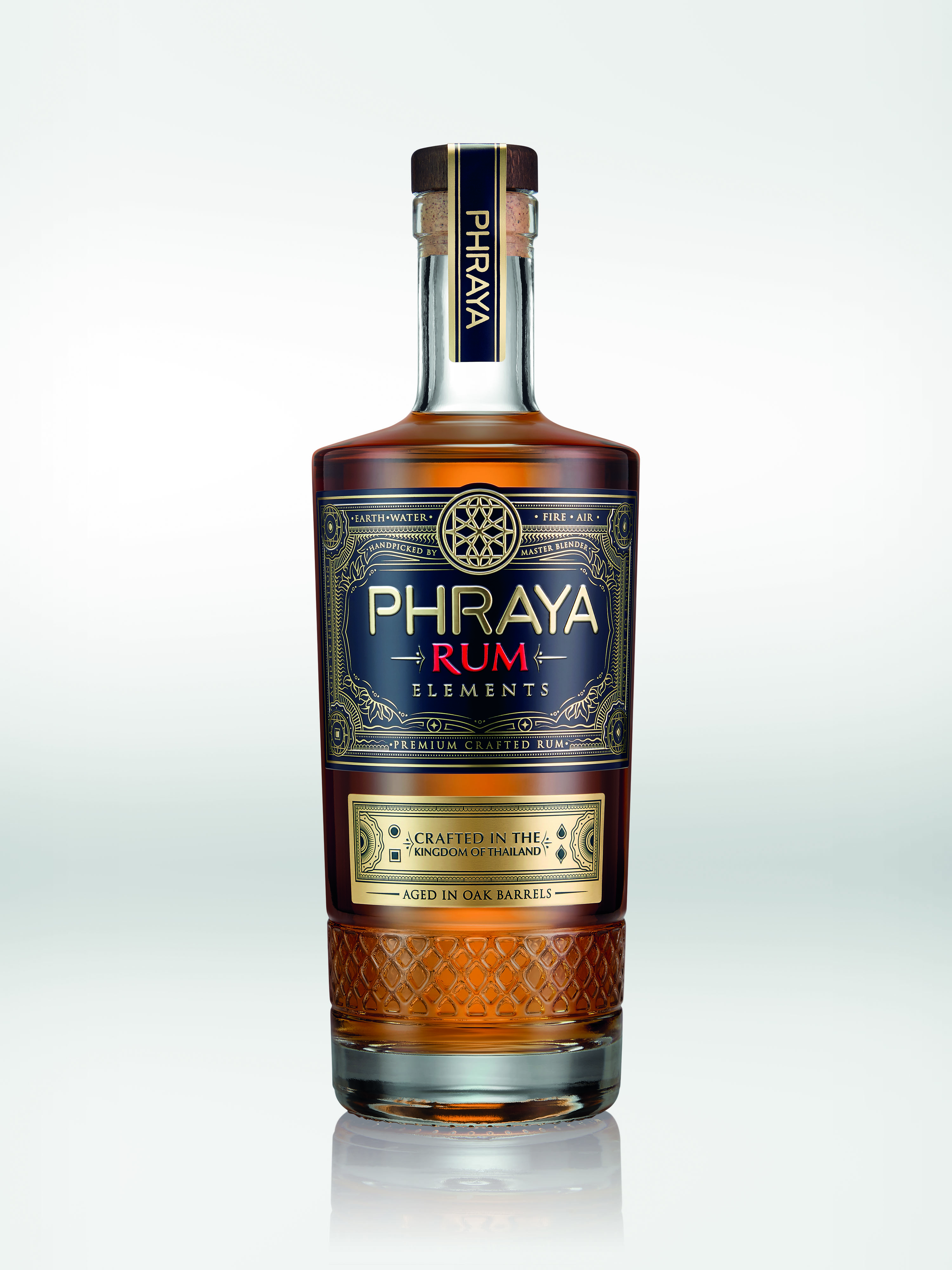 Phraya Elements Rum - 0,7L 40% vol Phraya Elements Rum - 0,7L 40% vol