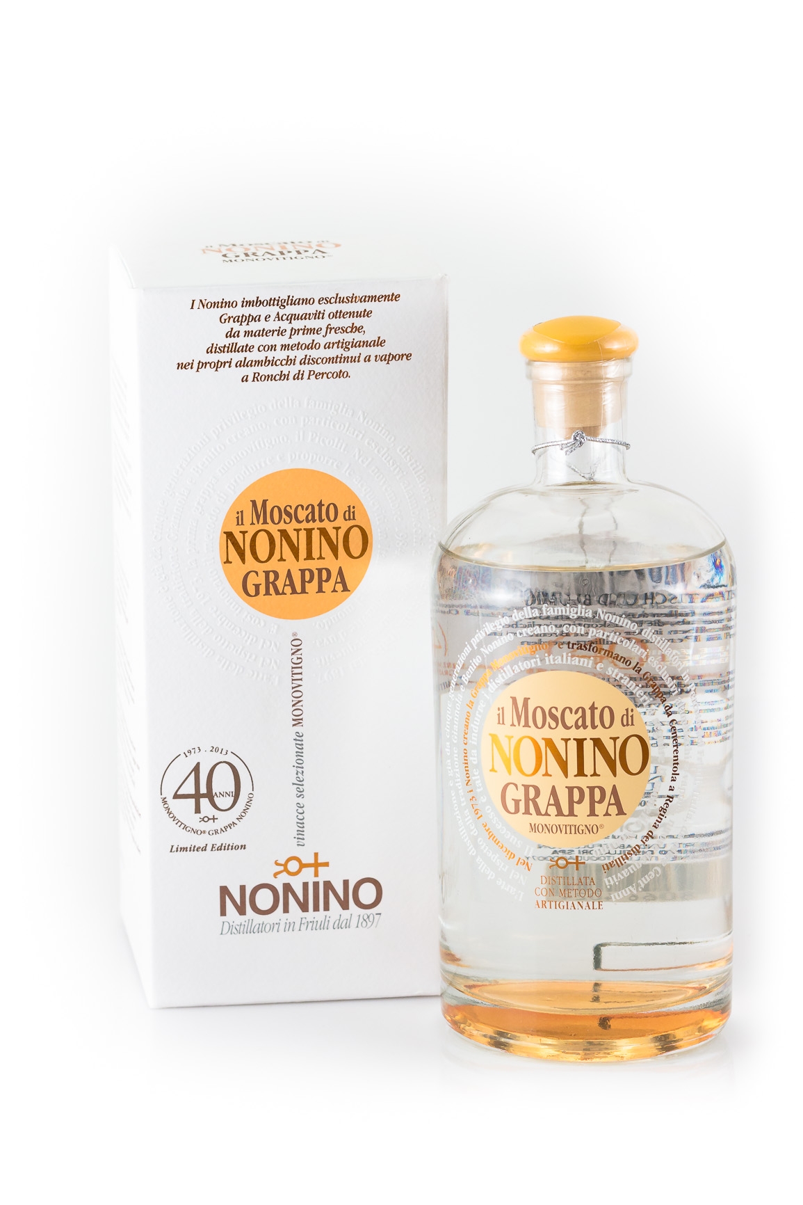 Nonino il Moscato Monovitigno Grappa - 0,7L 41% vol Nonino il Moscato Monovitigno Grappa - 0,7L 41% vol