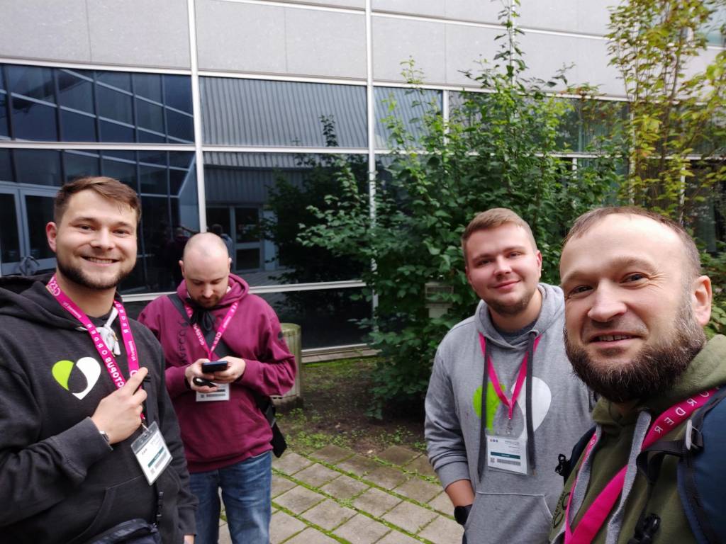 Gruppenbild auf der Messe