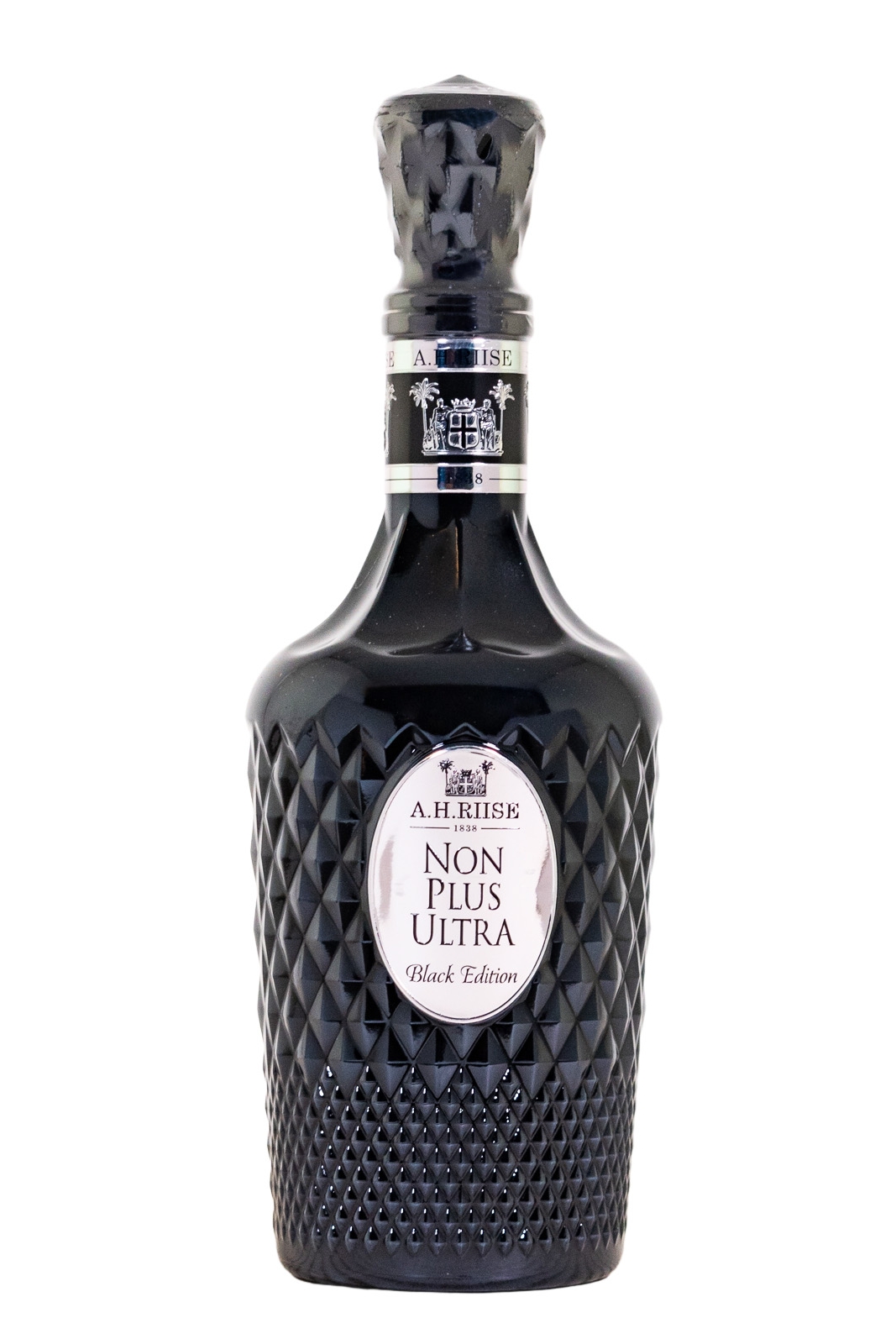 A.H. Riise Non Plus Ultra Black Edition - 0,7L 42% vol A.H. Riise Non Plus Ultra Black Edition - 0,7L 42% vol