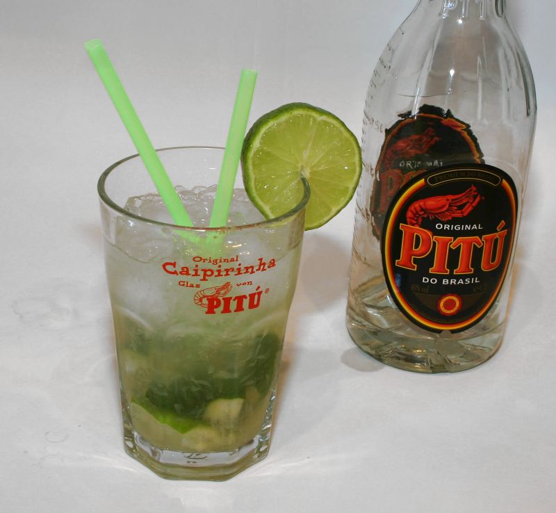 Conalco-Caipirinha-Cocktail-Glas