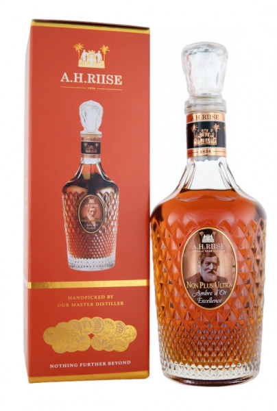 A.H. Riise Non Plus Ultra Ambre d'Or Excellence Spirituose auf Rum-Basis - 0,7L 42% vol