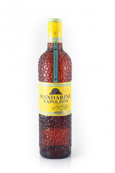 Mandarine_Napoleon_Mandarinen-Cognac-Likoer-F-1845