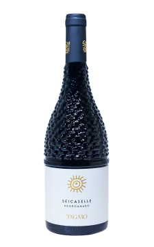 Sei Caselle Negroamaro Puglia IGP - 0,75L 14% vol