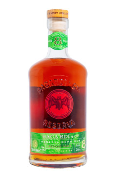 Bacardi Reserva Ocho Rye Cask Finish Rum - 0,7L 45% vol Bacardi Reserva Ocho Rye Cask Finish Rum - 0,7L 45% vol