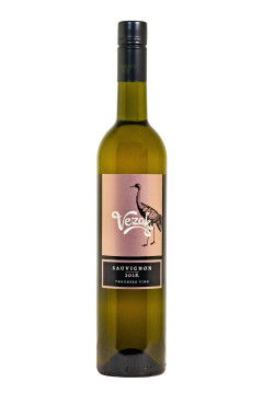 Vezak Sauvignon - 0,75L 13,5% vol Vezak Sauvignon - 0,75L 13,5% vol