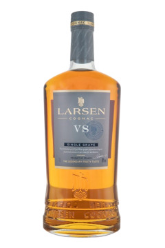Larsen Cognac VS - 1 Liter 40% vol Larsen Cognac VS - 1 Liter 40% vol