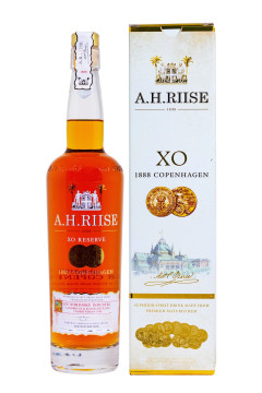 A.H. Riise 1888 Copenhagen Medal Spirituose auf Rum-Basis - 0,7L 40% vol A.H. Riise 1888 Copenhagen Medal Spirituose auf Rum-Basis - 0,7L 40% vol