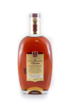 PuntaCana Tesoro 15 Jahre XO Matured in Tomatin Single Malt Whisky Barrels - 0,7L 38% vol