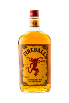 Fireball Whisky-Likör - 0,7L 33% vol Fireball Whisky-Likör - 0,7L 33% vol
