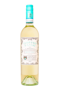 Doppio Passo Moscato - 0,75L 12,5% vol Doppio Passo Moscato - 0,75L 12,5% vol