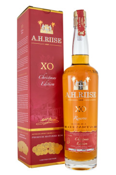 A.H. Riise XO Reserve Christmas Edition Spirituose auf Rum-Basis - 0,7L 40% vol